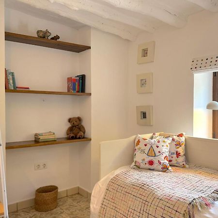 オルヒバ Almond Hill Houseヴィラ エクステリア 写真